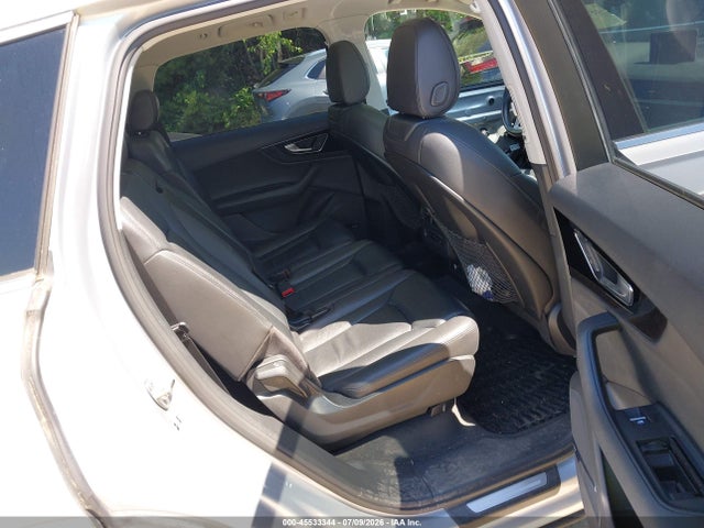 Продажа на аукционе авто 2018 Audi Q7 3.0t Premium, vin: WA1LAAF78JD037872, номер лота: 45533344