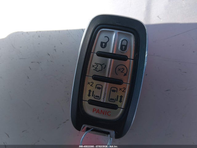 2018 Chrysler Pacifica Limited მანქანა იყიდება აუქციონზე, vin: 2C4RC1GG0JR314519, აუქციონის ნომერი: 45533380