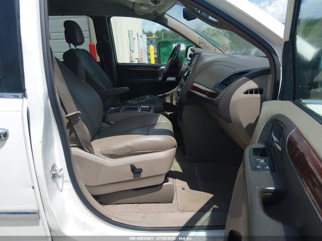 2012 Chrysler Town & Country Touring-l მანქანა იყიდება აუქციონზე, vin: 2C4RC1CG7CR232974, აუქციონის ნომერი: 45533401