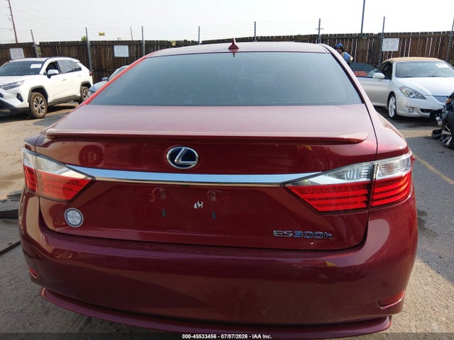45533456 :رقم المزاد ، JTHBW1GG0E2057213 vin ، 2014 Lexus Es 300h مزاد بيع