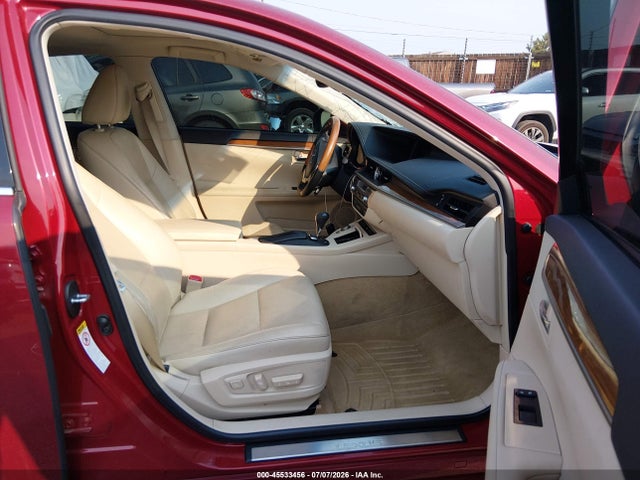 45533456 :رقم المزاد ، JTHBW1GG0E2057213 vin ، 2014 Lexus Es 300h مزاد بيع