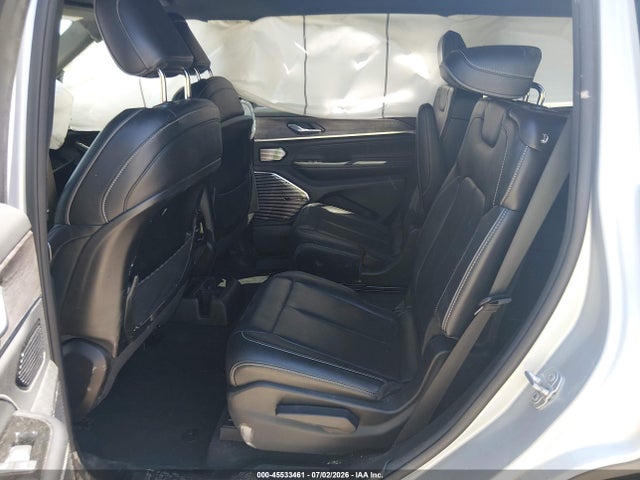1C4RJKDG1P8731216 Jeep Grand Cherokee L Overland 4x4