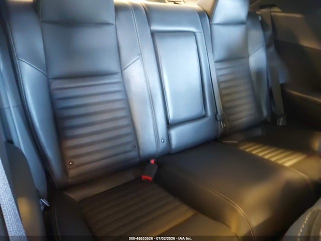 45533526 :رقم المزاد ، 2B3CJ4DG2BH530625 vin ، 2011 Dodge Challenger مزاد بيع