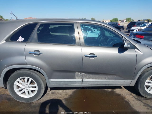 KIA SORENTO LX 2014 5XYKT3A60EG488310 Image 13