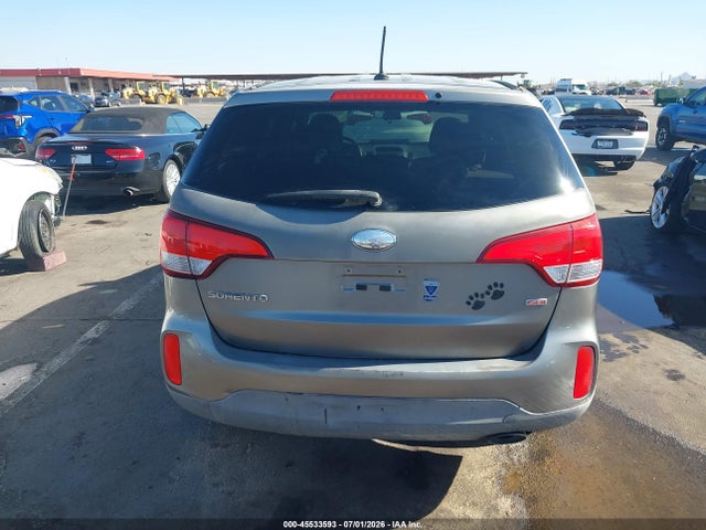 KIA SORENTO LX 2014 5XYKT3A60EG488310 Image 16