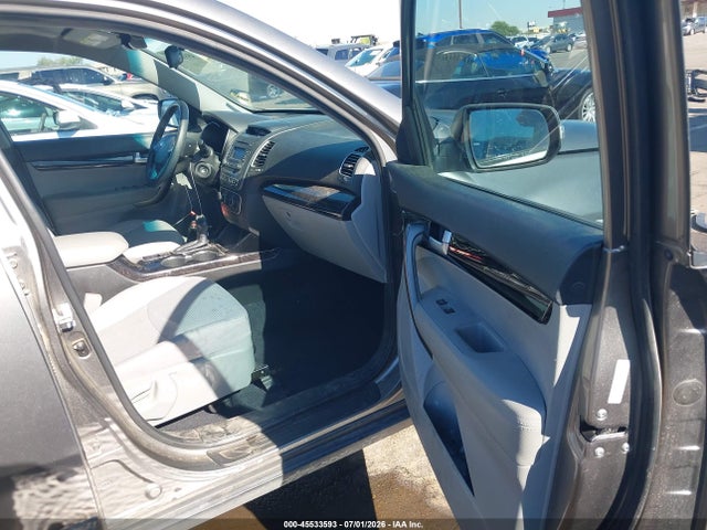 KIA SORENTO LX 2014 5XYKT3A60EG488310 Image 5