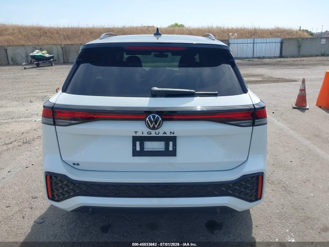 Aukcja sprzedaży 2026 Volkswagen Tiguan Se R-line Black, vin: 3VVHR7RMXTM024199, numer aukcji: 45533662