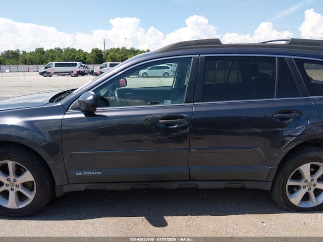 45533698 :رقم المزاد ، 4S4BRCPC8D3318027 vin ، 2013 Subaru Outback 2.5i Limited مزاد بيع