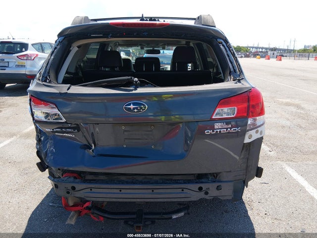 45533698 :رقم المزاد ، 4S4BRCPC8D3318027 vin ، 2013 Subaru Outback 2.5i Limited مزاد بيع