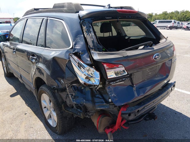 45533698 :رقم المزاد ، 4S4BRCPC8D3318027 vin ، 2013 Subaru Outback 2.5i Limited مزاد بيع