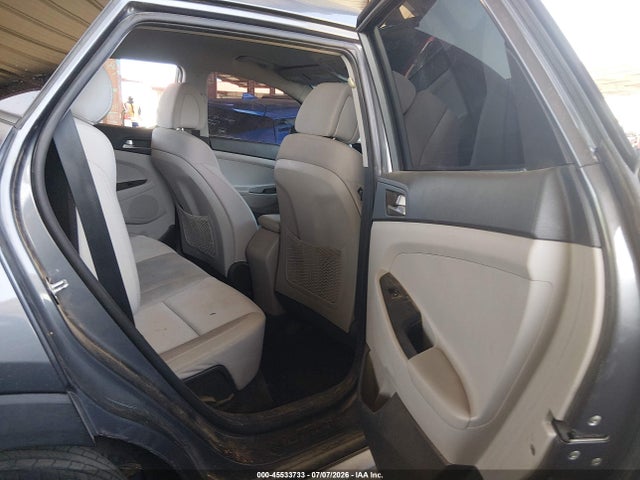 Hyundai TUCSON SE 2018 KM8J23A44JU837146 Image 8