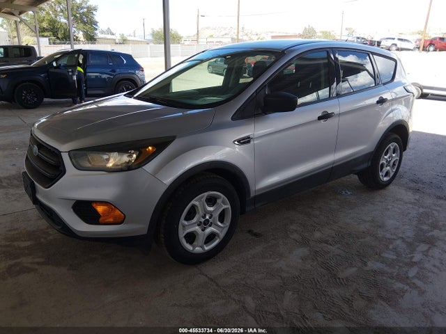 Ford ESCAPE S 2018 1FMCU0F79JUD08442 Image 2