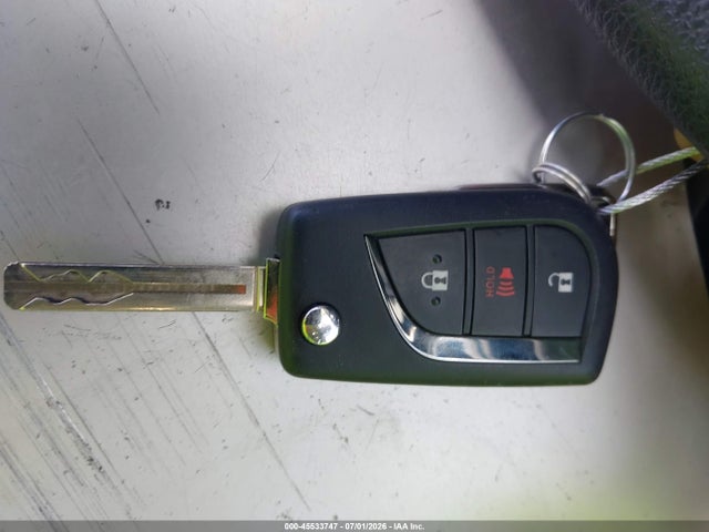2T3MWRFV3RW231040 Toyota Rav4 Hybrid Le
