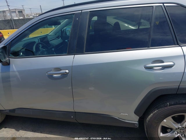 2T3MWRFV3RW231040 Toyota Rav4 Hybrid Le