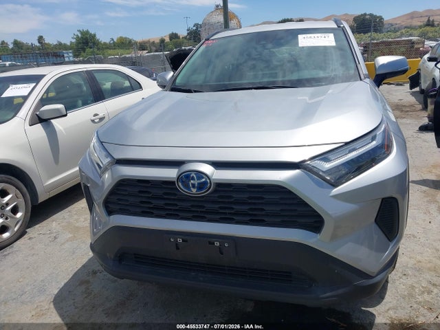2T3MWRFV3RW231040 Toyota Rav4 Hybrid Le