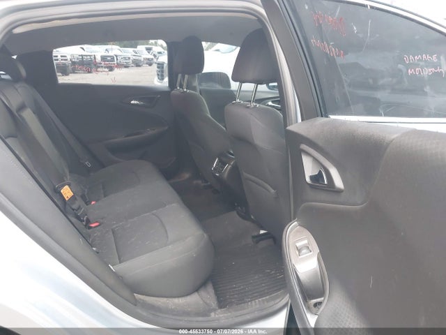 1G1ZE5ST9HF141213 Chevrolet MALIBU 1LT