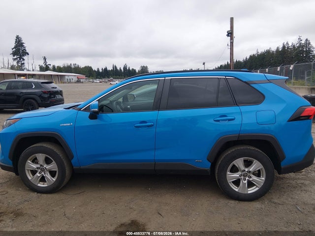 2T3MWRFV8MW117401 Toyota Rav4 Hybrid Le