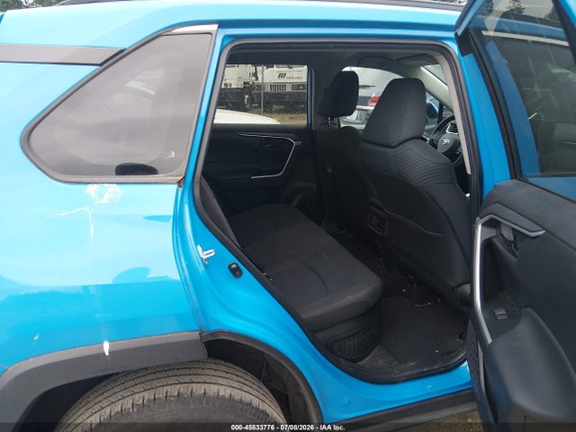2T3MWRFV8MW117401 Toyota Rav4 Hybrid Le