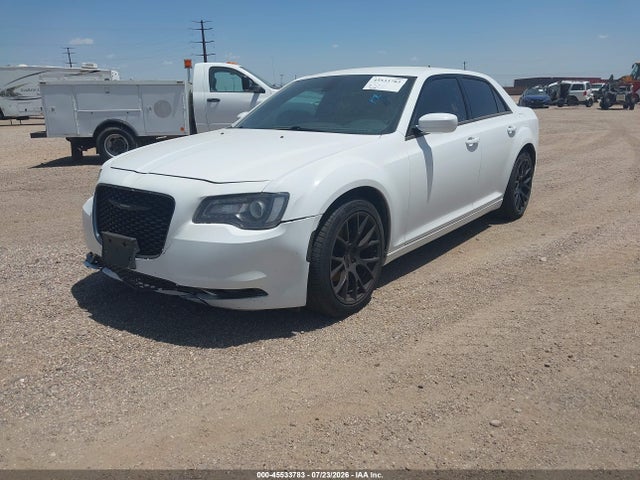 2019 Chrysler 300 300s მანქანა იყიდება აუქციონზე, vin: 2C3CCABG1KH569513, აუქციონის ნომერი: 45533783