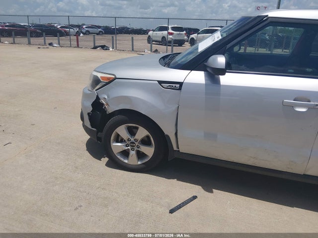 KIA Soul 2018 KNDJN2A23J7554658 Image 6