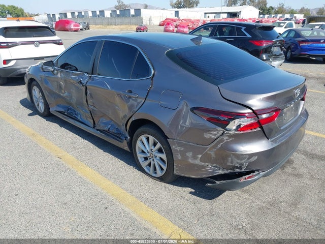 Toyota CAMRY LE 2022 4T1R11AK4NU661505 Image 3