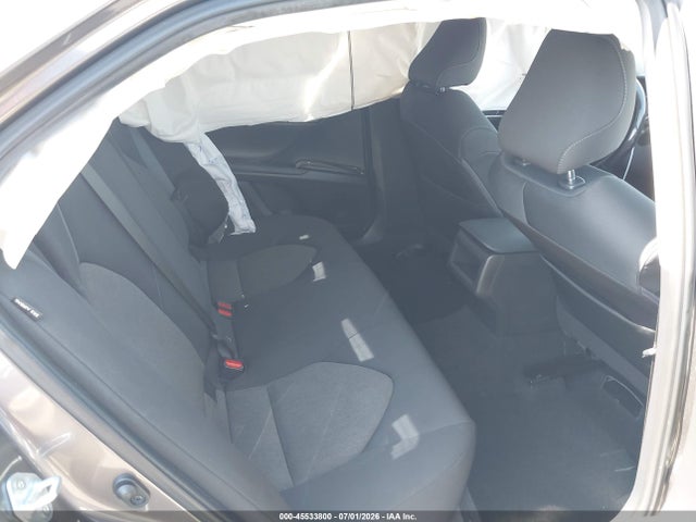 4T1R11AK4NU661505 Toyota CAMRY LE