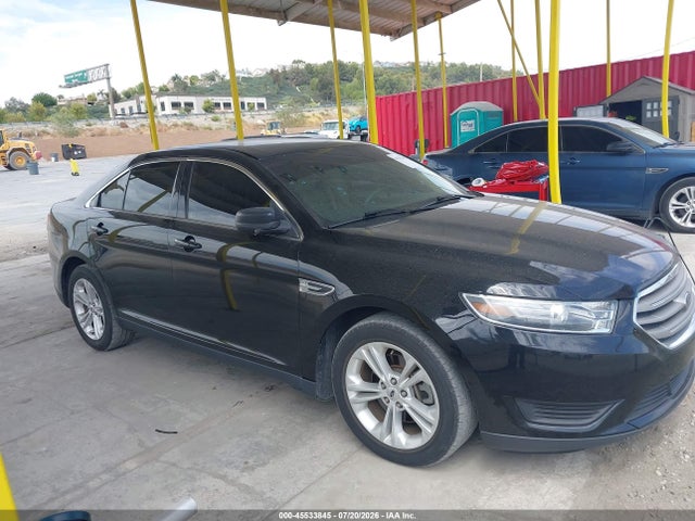 Ford TAURUS SE 2018 1FAHP2D86JG135928 Image 19