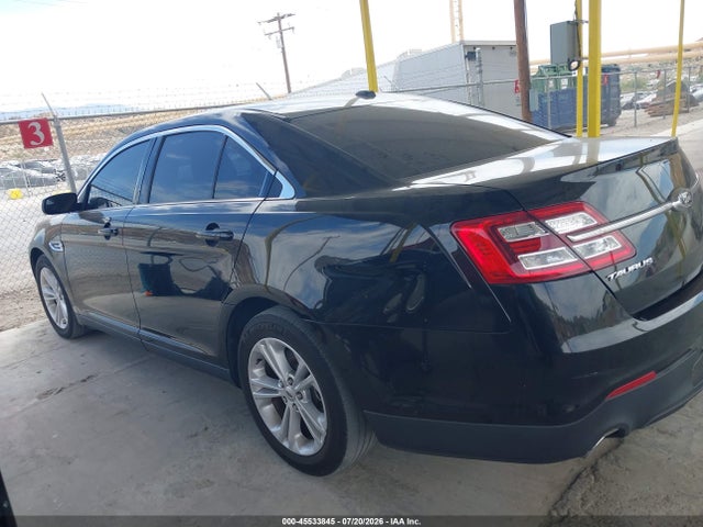 Ford TAURUS SE 2018 1FAHP2D86JG135928 Image 20