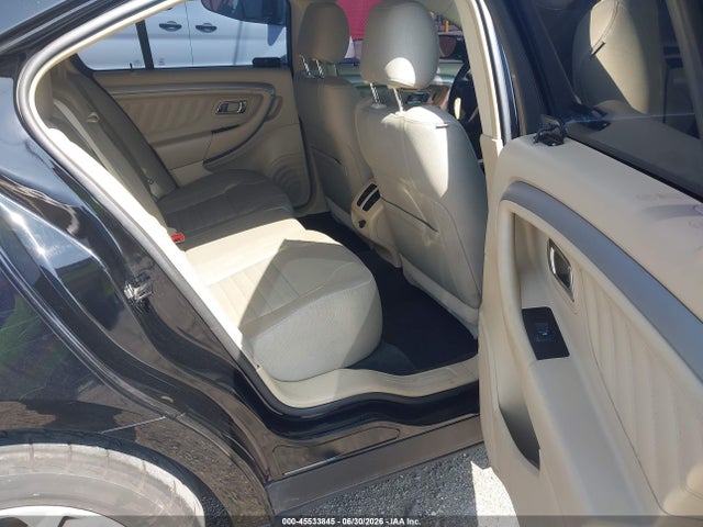 Ford TAURUS SE 2018 1FAHP2D86JG135928 Image 8