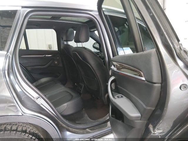 WBXHT3C31H5F74063 BMW X1 Xdrive28i