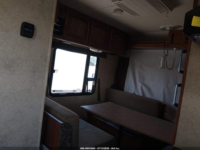 Продажа на аукционе авто 2013 Forest River Shamrock, vin: 4X4TFL713DD120492, номер лота: 45533884