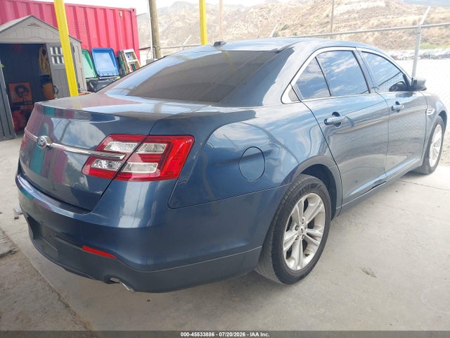 Ford TAURUS SE 2018 1FAHP2D84JG135930 Image 4