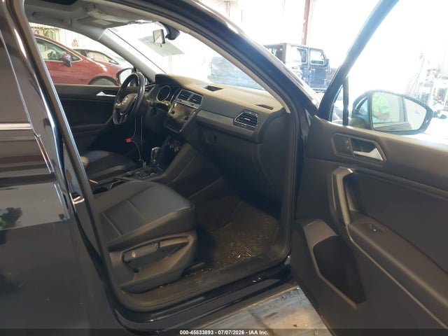 2019 Volkswagen Tiguan 2.0t Se/2.0t Sel/2.0t Sel R-line/2.0t Sel R-line Black მანქანა იყიდება აუქციონზე, vin: 3VV2B7AX7KM070667, აუქციონის ნომერი: 45533893