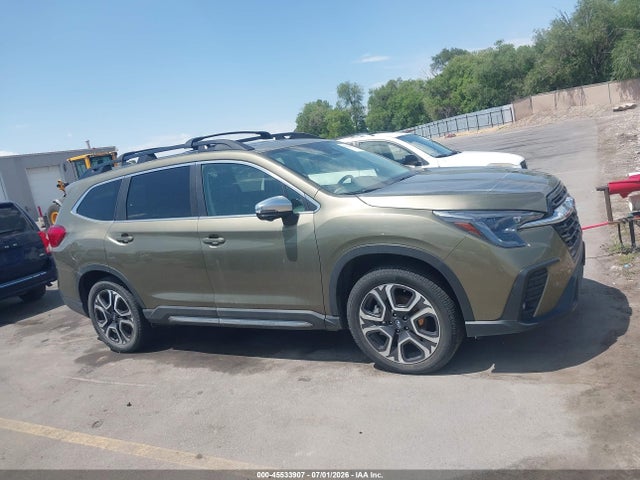 4S4WMAUD9P3413797 Subaru Ascent Limited 7-passenger