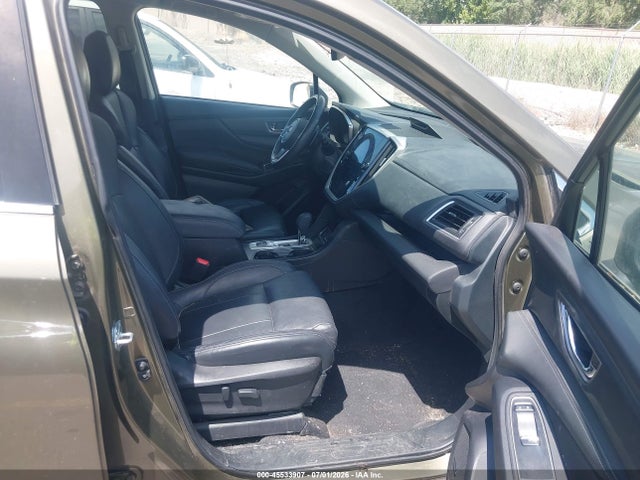 4S4WMAUD9P3413797 Subaru Ascent Limited 7-passenger
