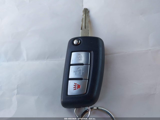 JN1BJ1CP0KW243394 Nissan Rogue Sport S