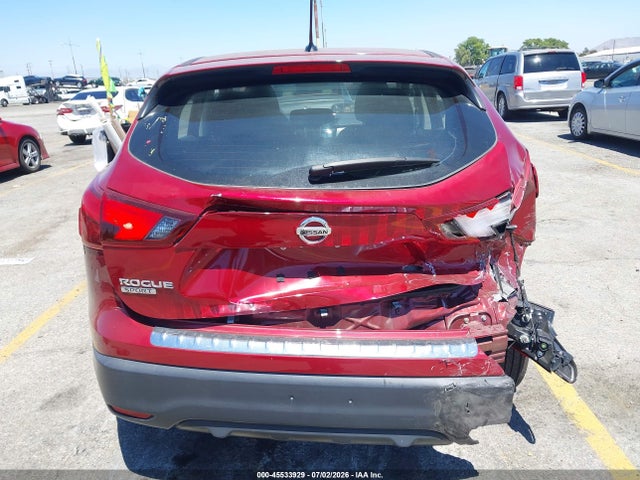 JN1BJ1CP0KW243394 Nissan Rogue Sport S