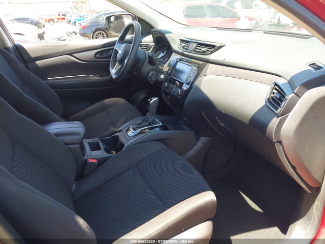 JN1BJ1CP0KW243394 Nissan Rogue Sport S