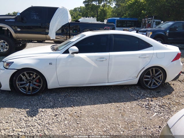Lexus IS 200T 2017 JTHBA1D23H5038942 Image 14
