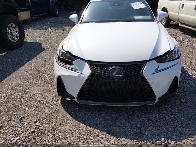 Lexus IS 200T 2017 JTHBA1D23H5038942 Image 6