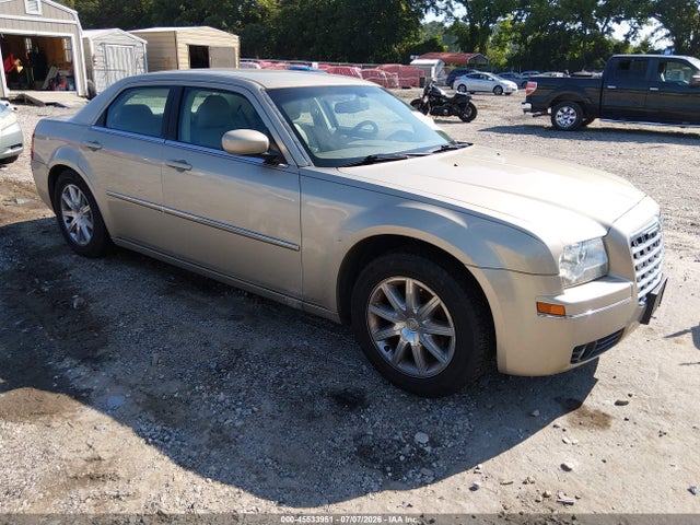 2009 Chrysler 300 Touring მანქანა იყიდება აუქციონზე, vin: 2C3LA53V99H534822, აუქციონის ნომერი: 45533951