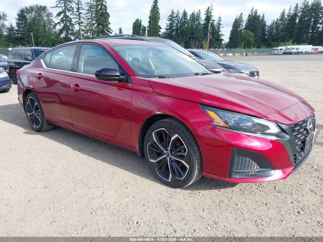 45534010 :رقم المزاد ، 1N4BL4CW7PN357878 vin ، 2023 Nissan Altima Sr Intelligent Awd مزاد بيع