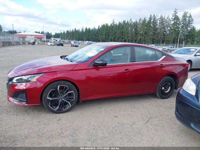 1N4BL4CW7PN357878 Nissan Altima Sr Intelligent Awd