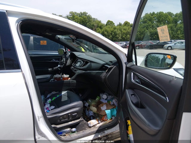 45534019 :رقم المزاد ، 5GAERCKW0NJ115084 vin ، 2022 Buick Enclave Premium مزاد بيع