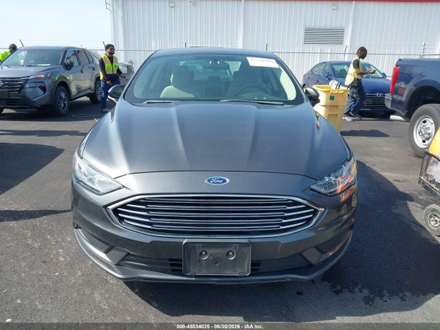 3FA6P0UU1JR235713 Ford Fusion Hybrid S