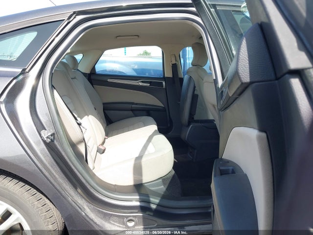 3FA6P0UU1JR235713 Ford Fusion Hybrid S