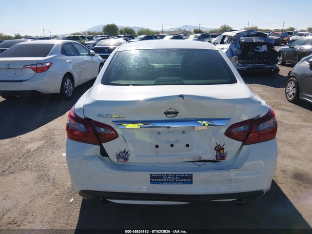 Nissan Altima 2.5 S 2018 1N4AL3APXJC260789 Image 16