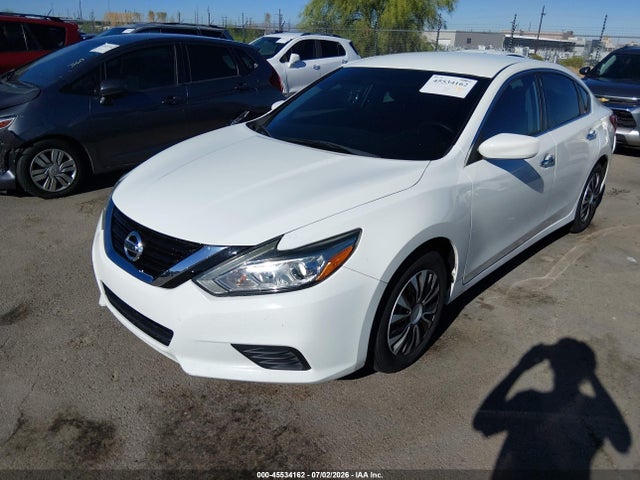 Nissan Altima 2.5 S 2018 1N4AL3APXJC260789 Image 2