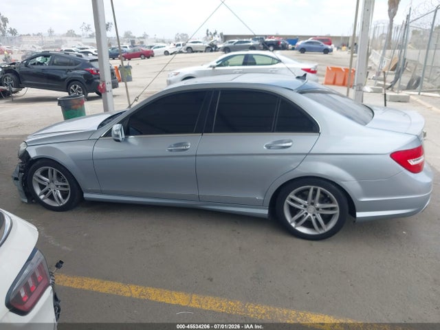 Mercedes-Benz C 250 Sport 2014 WDDGF4HBXEA963473 Image 14