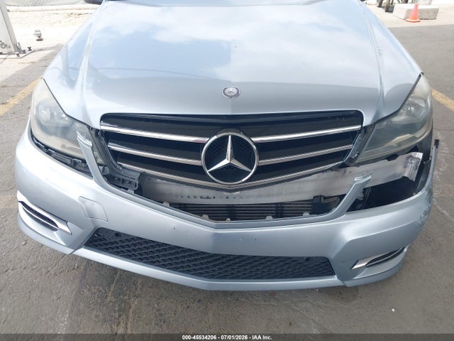 Mercedes-Benz C 250 Sport 2014 WDDGF4HBXEA963473 Image 6